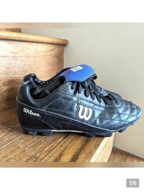 Wilson soccer cleats, black & blue, men's size 8